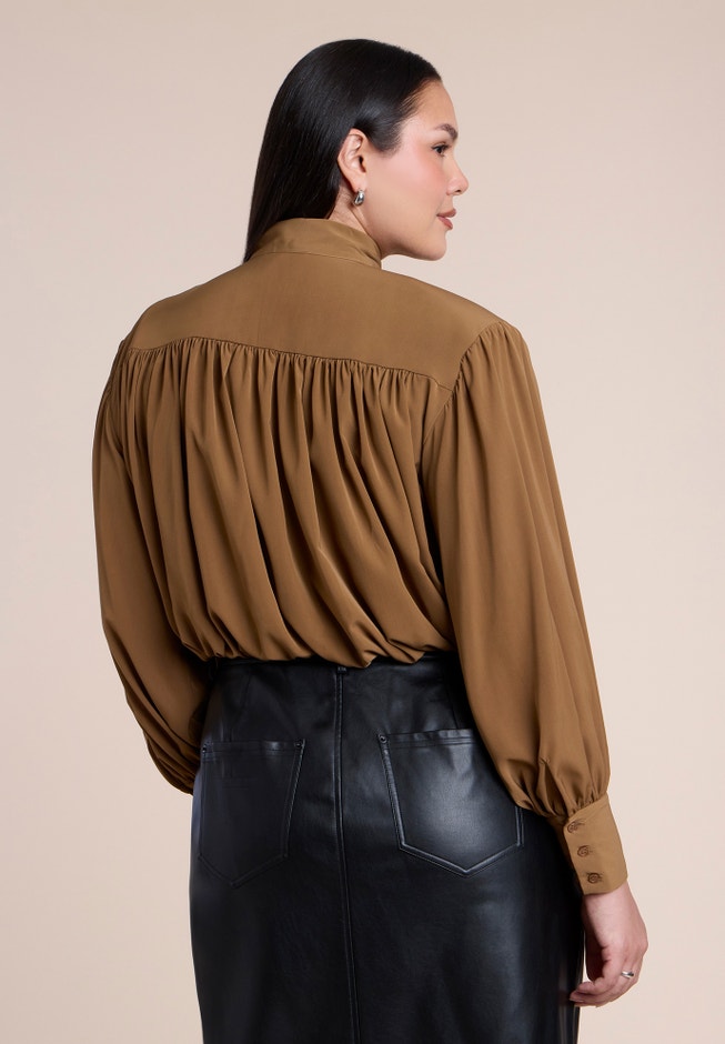 Power Shoulder Cropped Blouse With Neck Tie image number 1