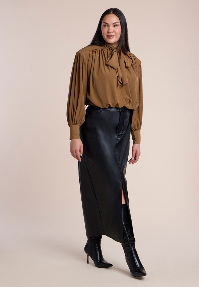 Power Shoulder Cropped Blouse With Neck Tie image number 2
