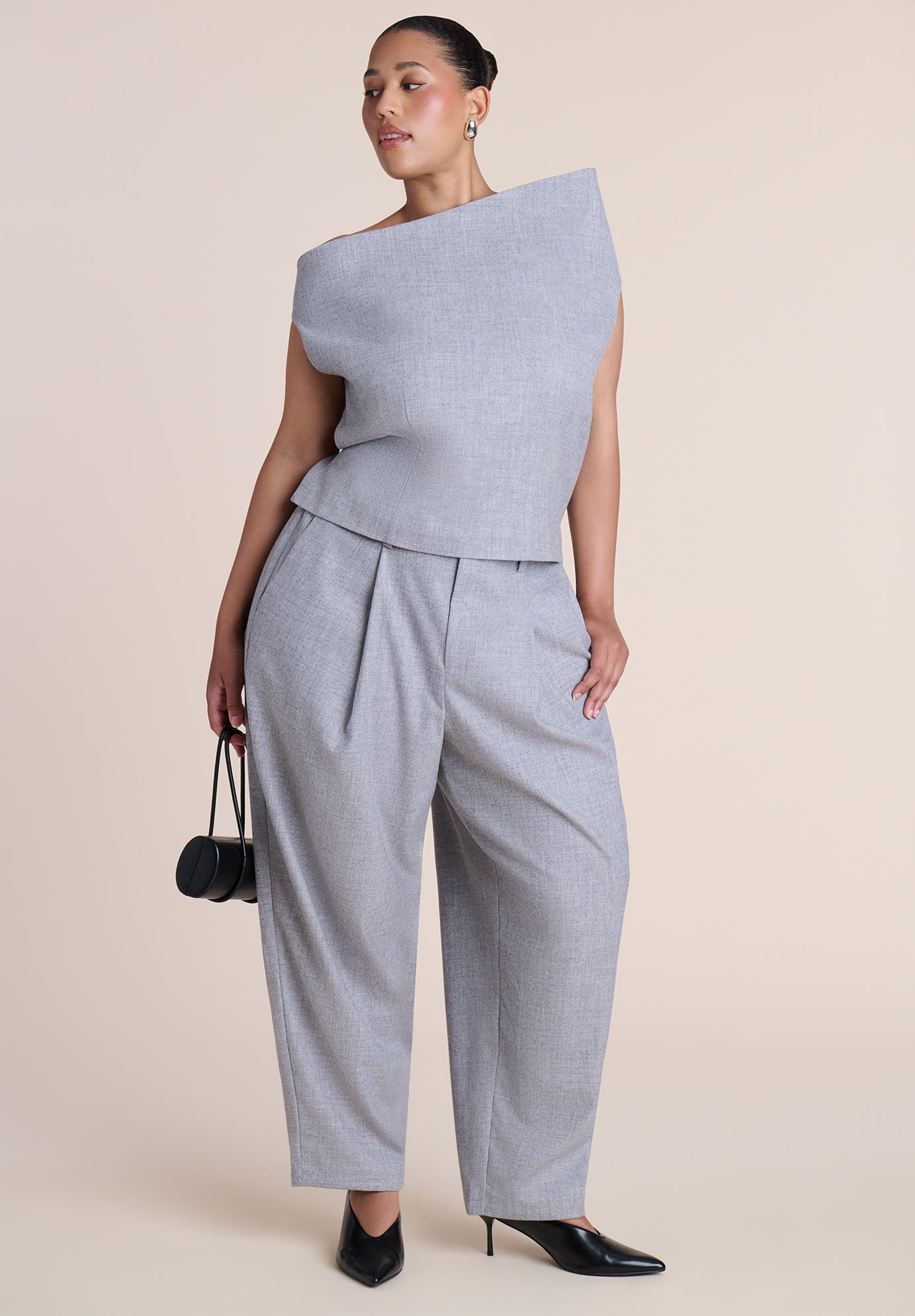 Mid-Rise Tapered-Leg Trouser