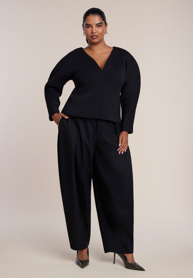 Round Sleeve V-Neck Top image number 2