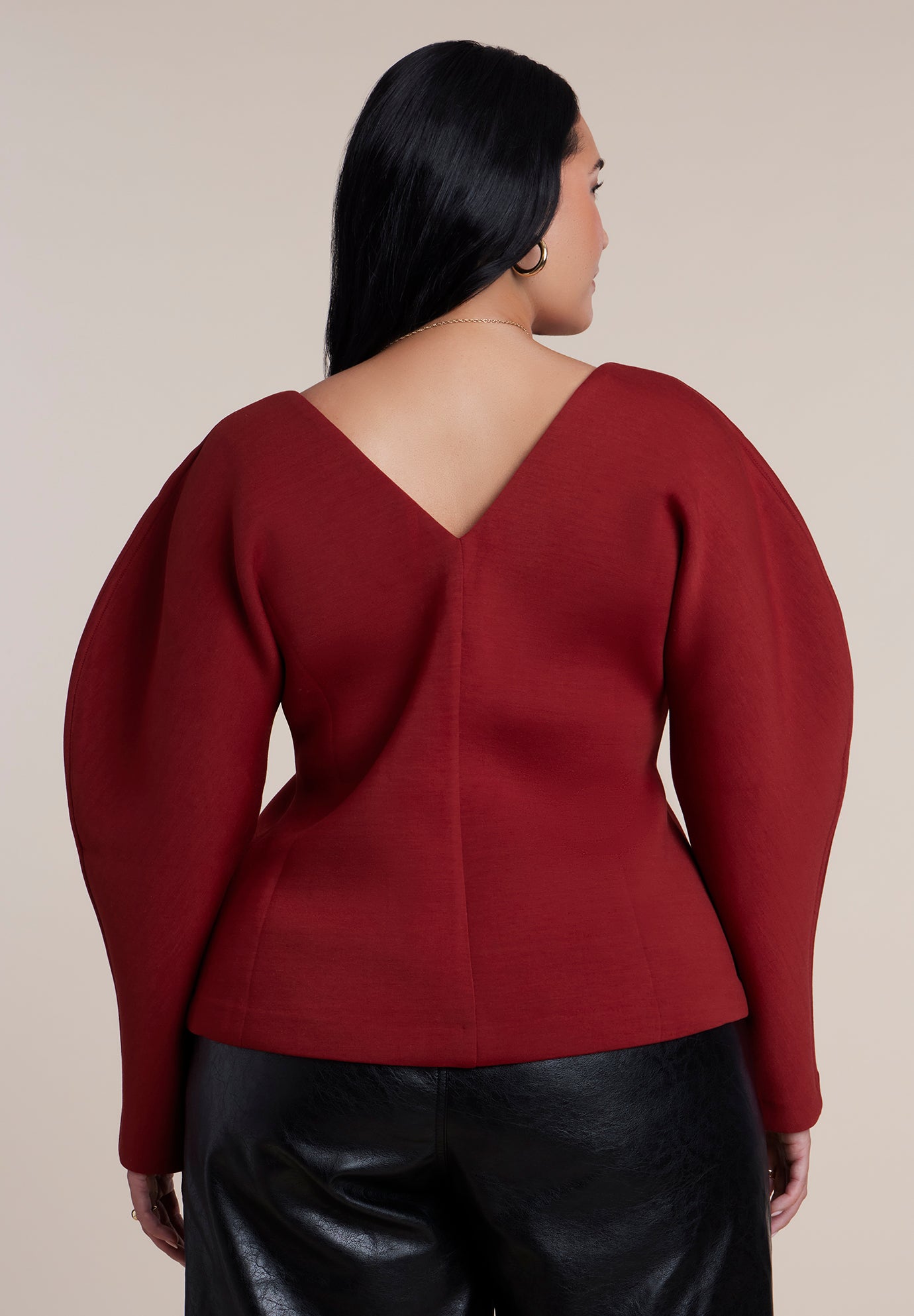 Round Sleeve V-Neck Top image number 2