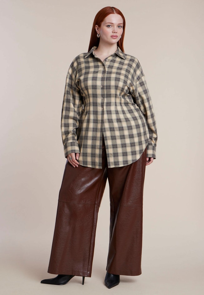 Cinched-Waist Plaid Flannel image number 2