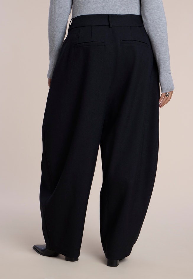 Pleat-Detail Tailored Barrel Pant image number 2