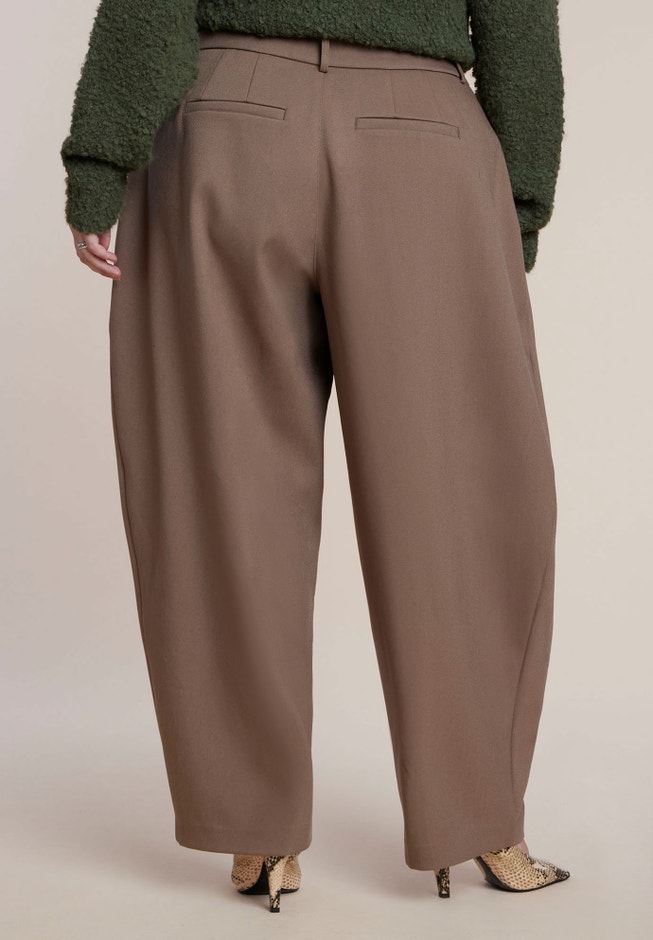 Pleat-Detail Tailored Barrel Pant image number 2