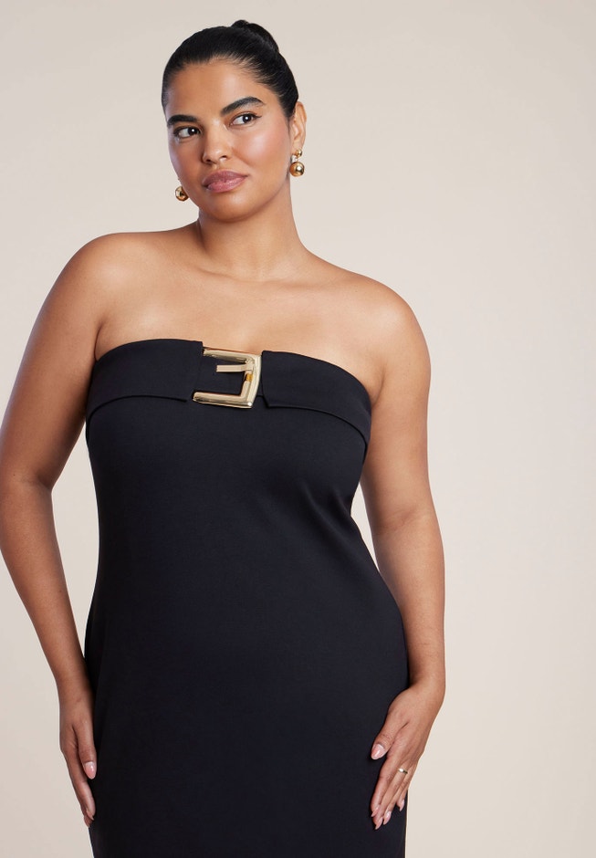 Buckle Detail Strapless Knit Maxi Dress image number 2