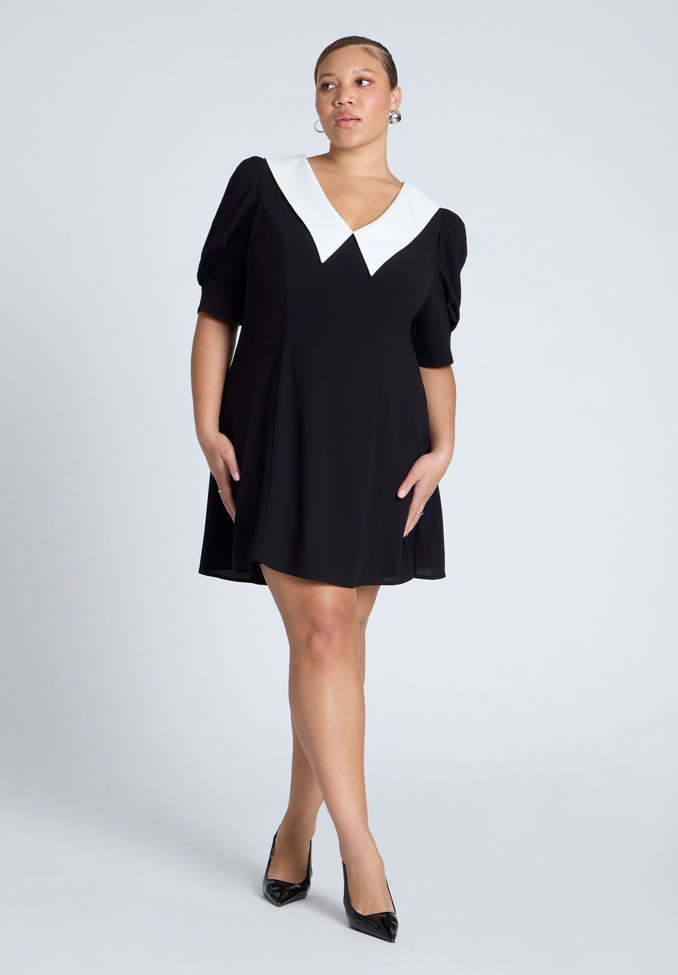 Side Volume Contrast Collar Dress 新品未使用 2705_14030_mc_0806.jpg