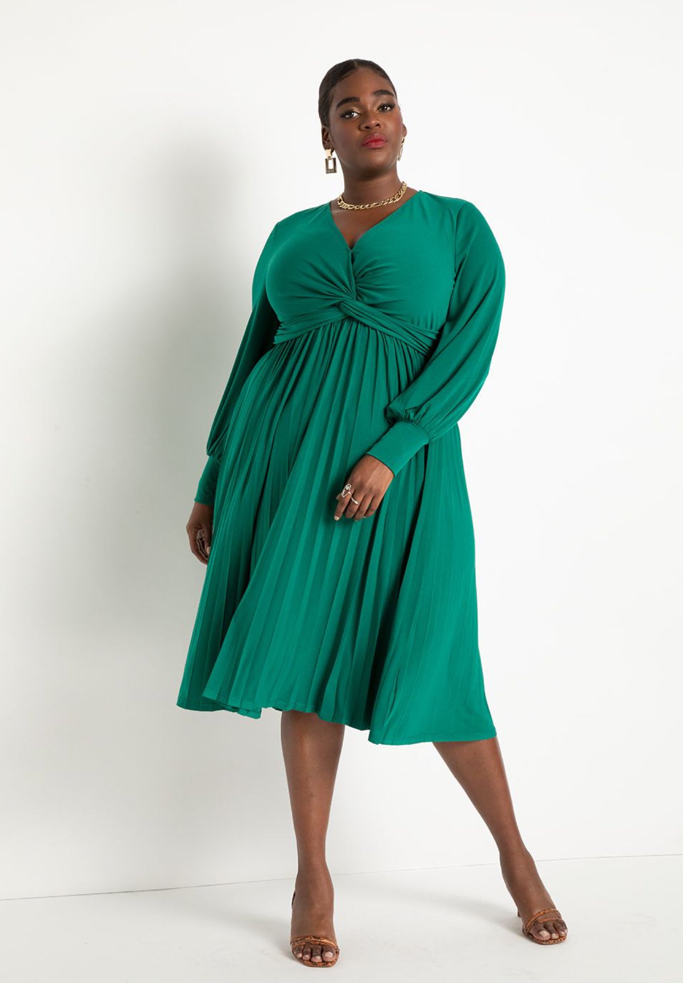Eloquii lace evening dress with pleated skirt discount